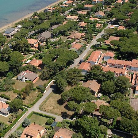 Rta Airone Aparthotel Orbetello Bagian luar foto