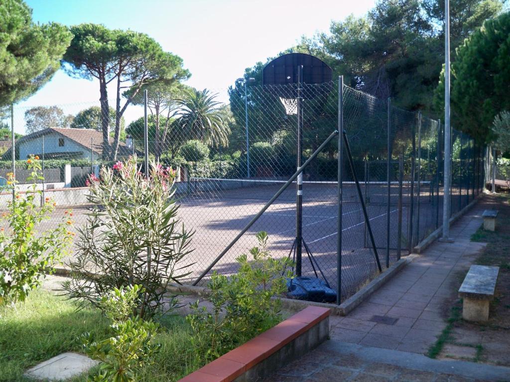 Rta Airone Aparthotel Orbetello Bagian luar foto